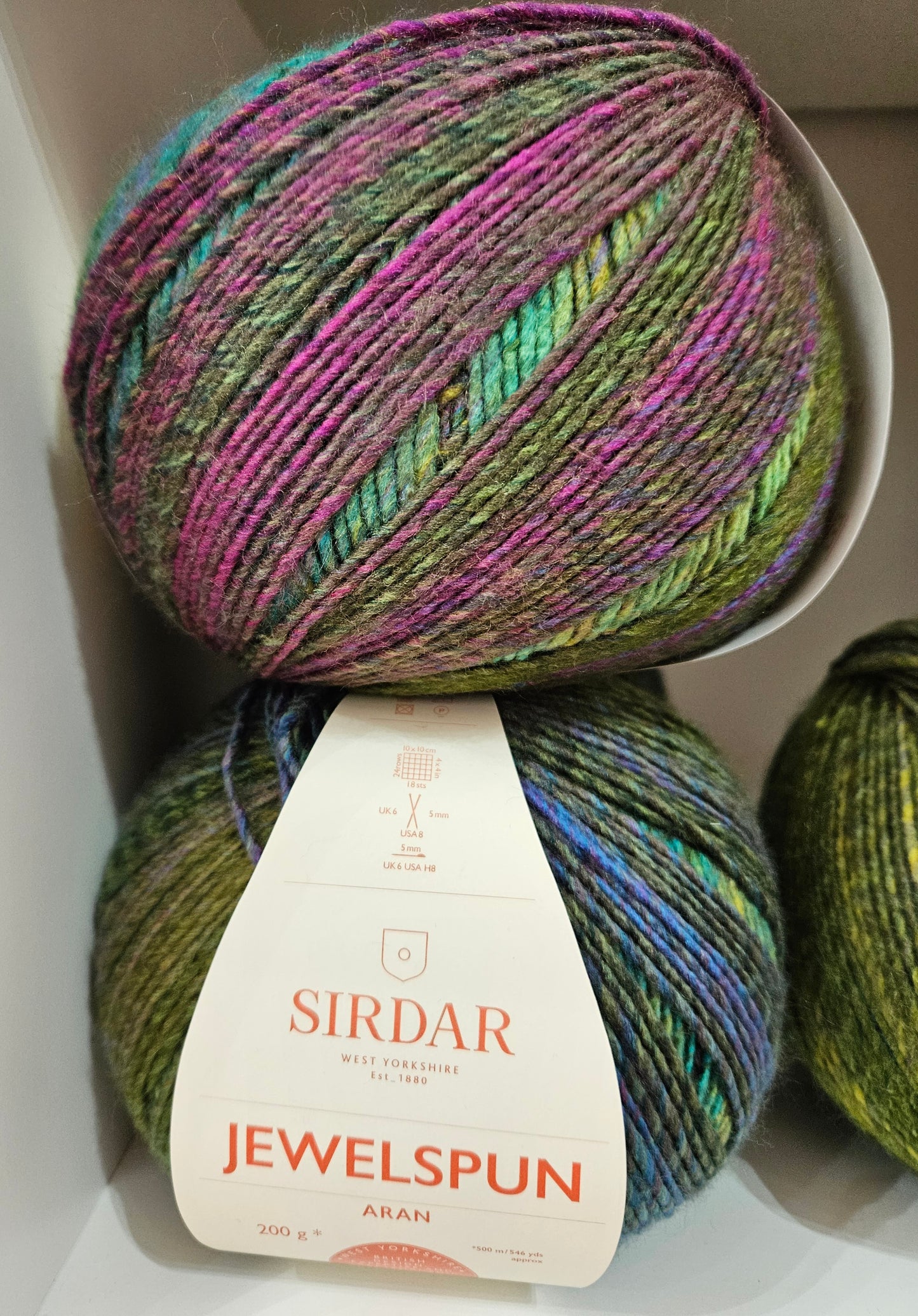 Jewelspun Aran 200gms